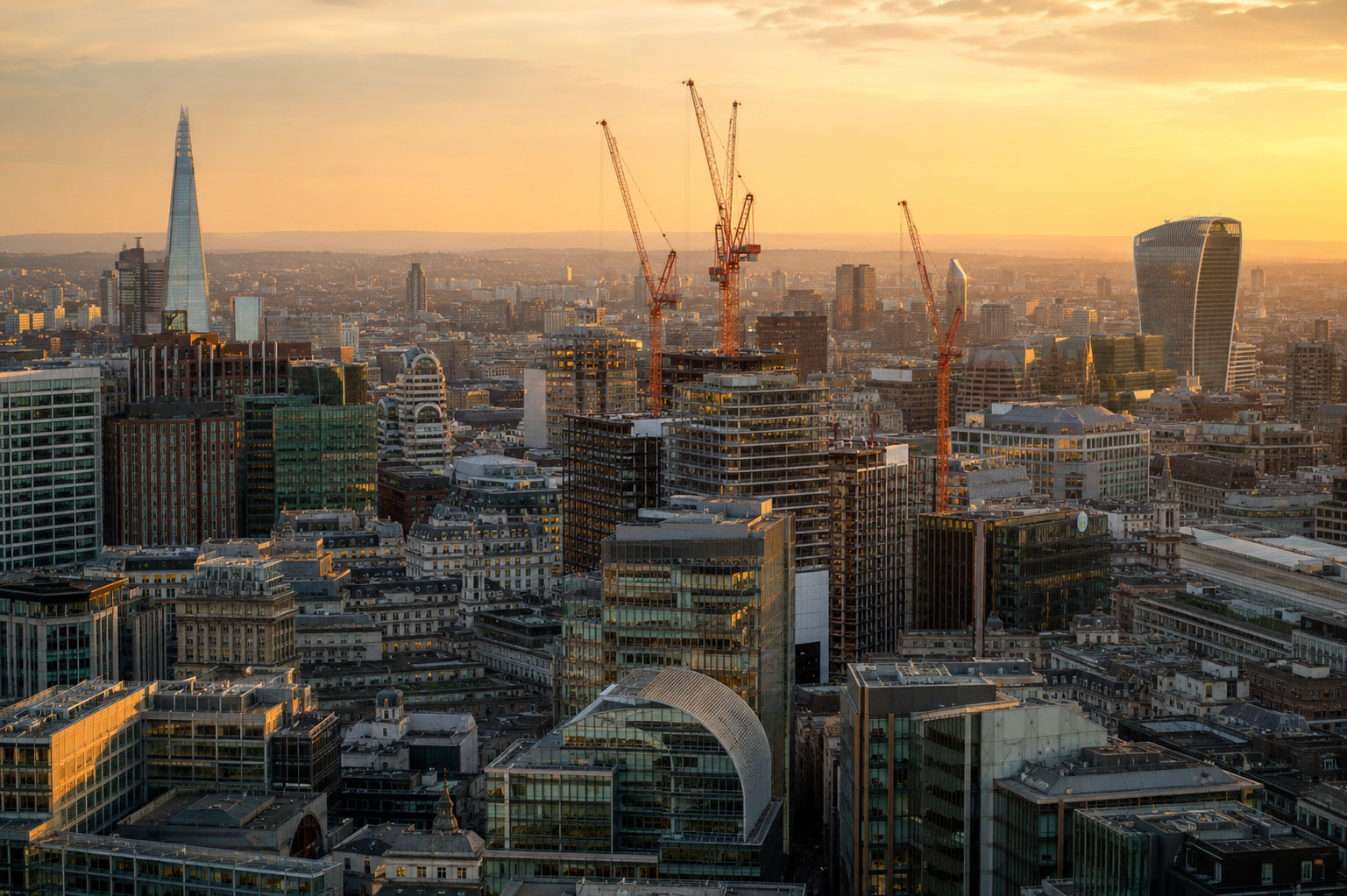 £718bn construction pipeline puts pressure on firms to scale